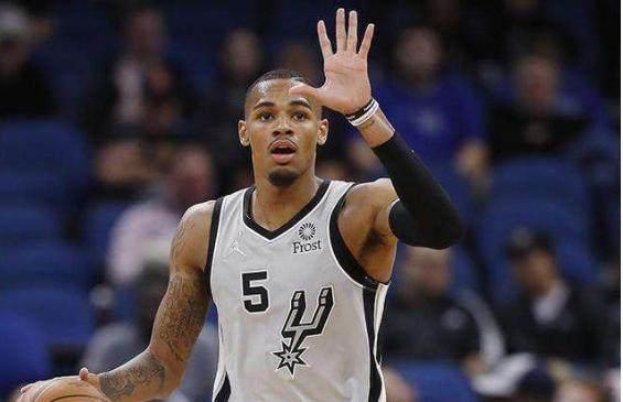 了强烈不满 了强烈不满