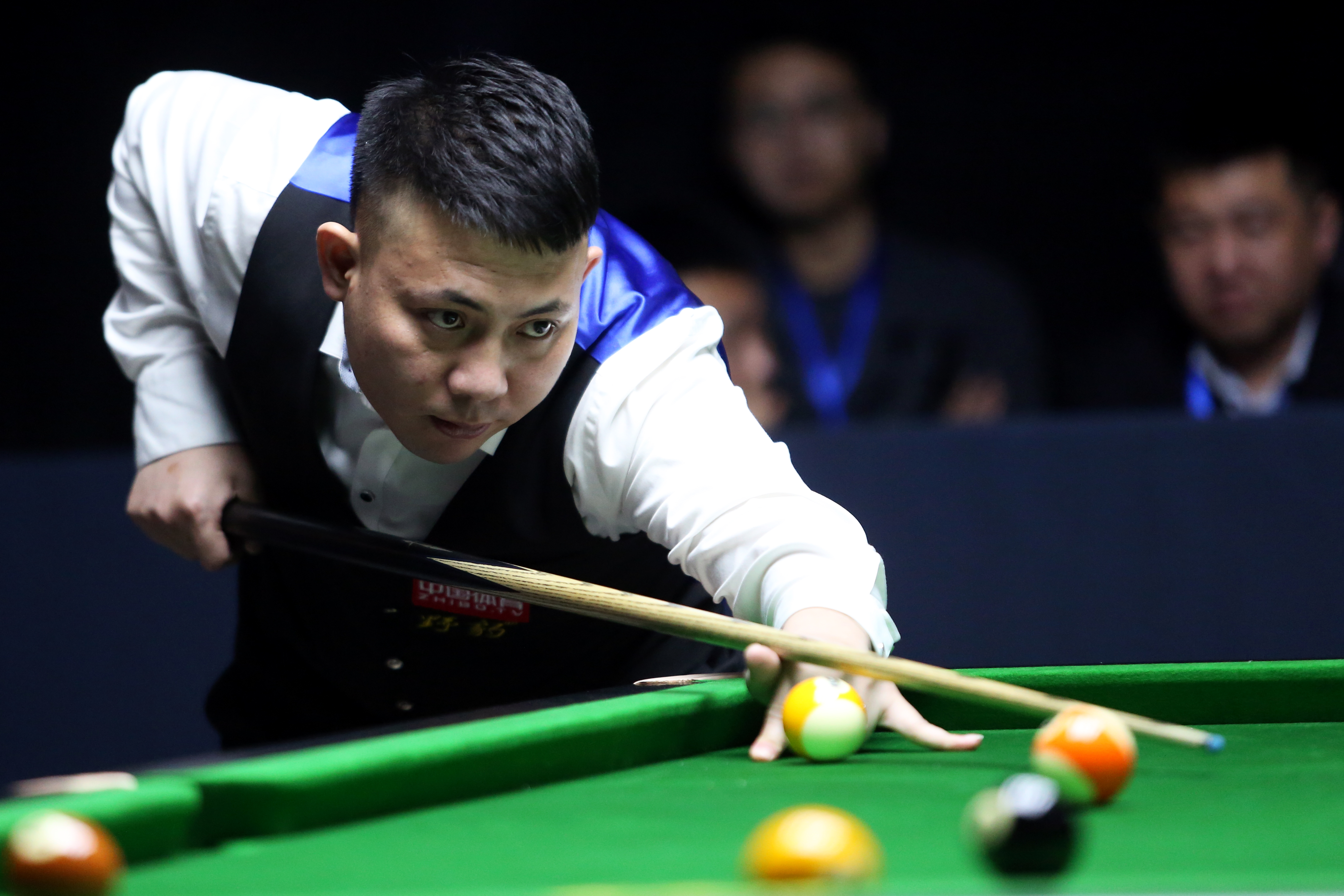 很可能与他 很可能与他