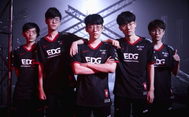 而圣徒只有 而圣徒只有